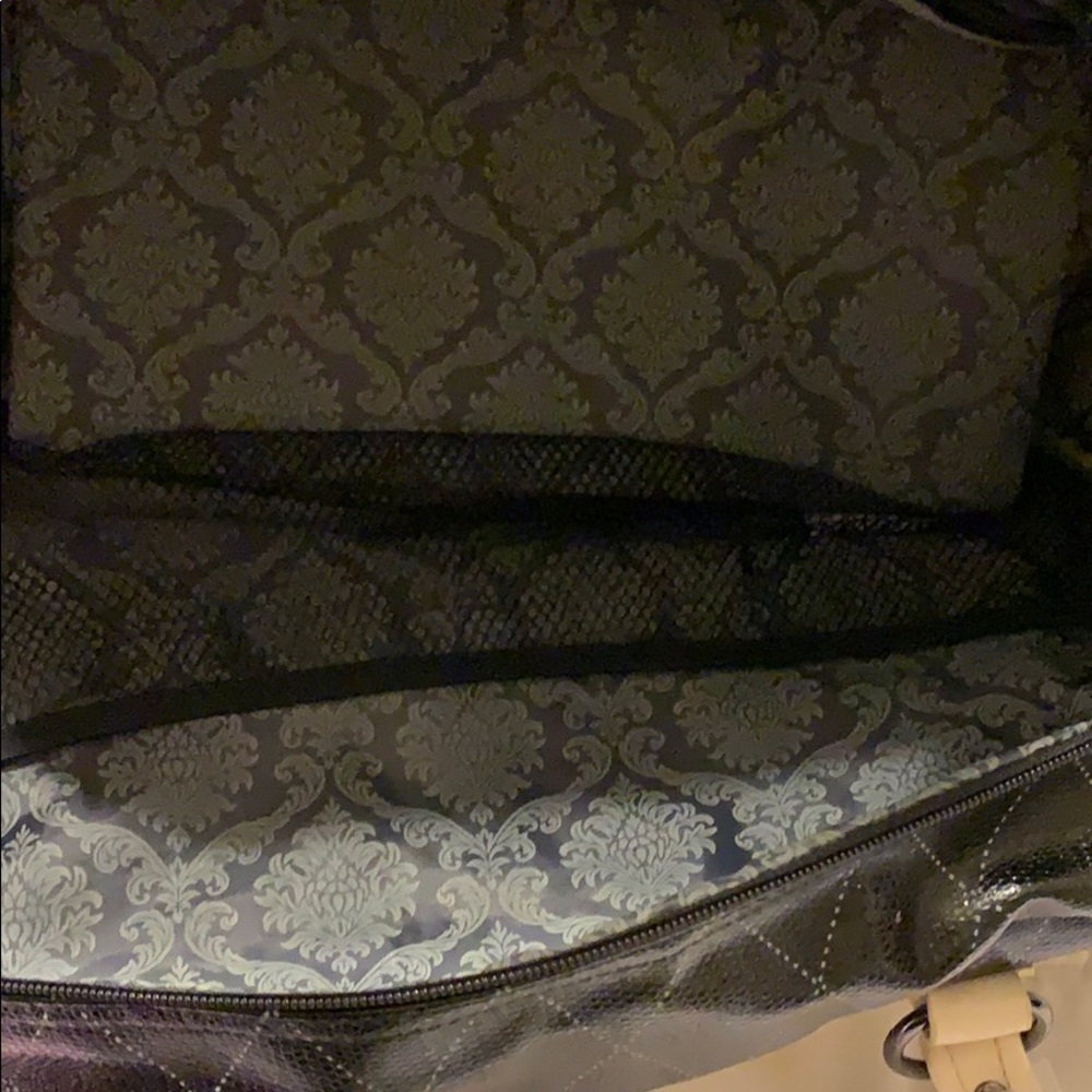 Handbag - Picture 4 of 6